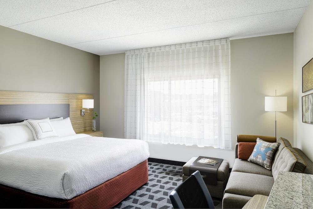 Towneplace Suites By Marriott Louisville Airport Exteriör bild